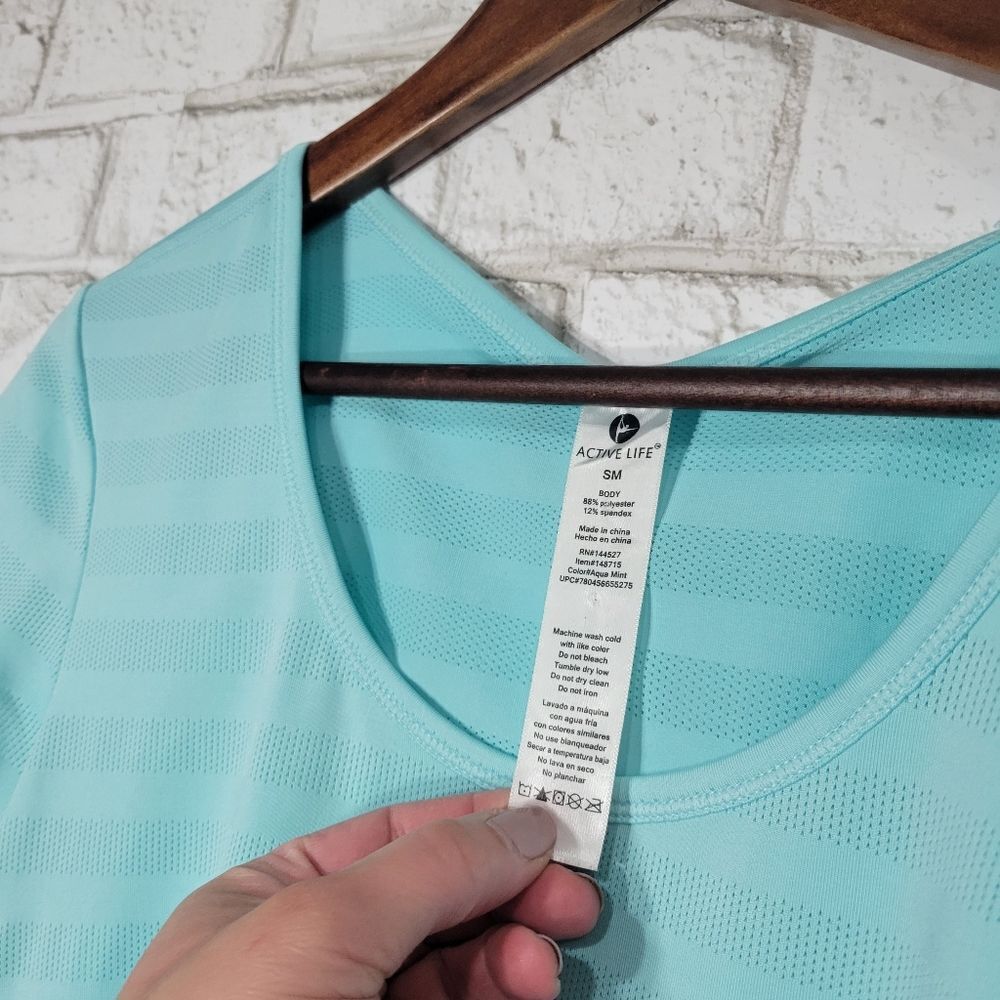 Active‎ Life athletic tee - Picture 6 of 13